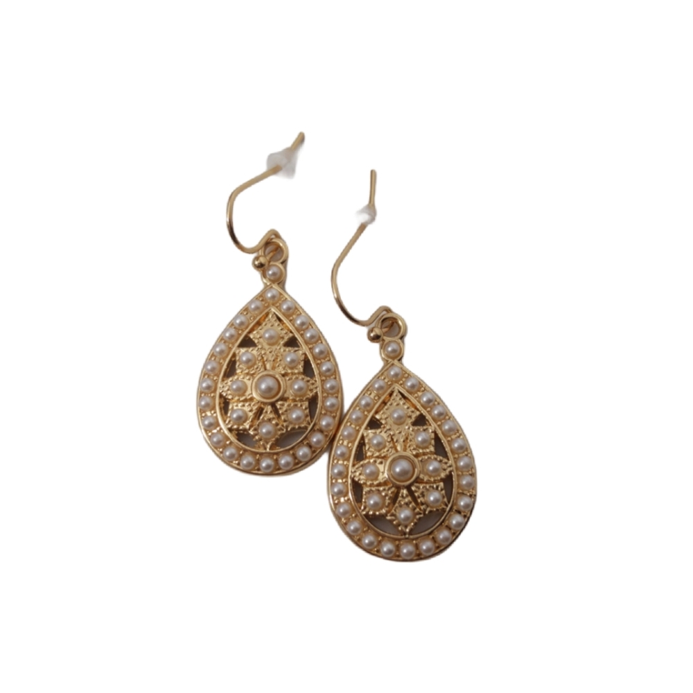 Gold Teardrop Pearl Earrings